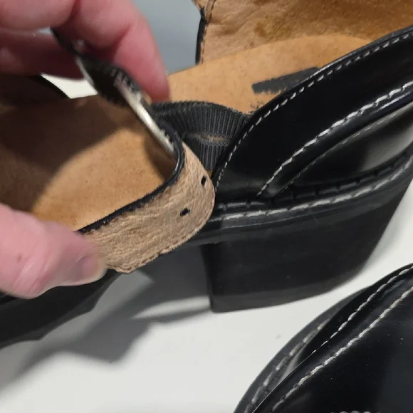 VINTAGE John Fluevog Black Leather Mary Jane Platform Heels with White Stitching - Picture 9 of 15